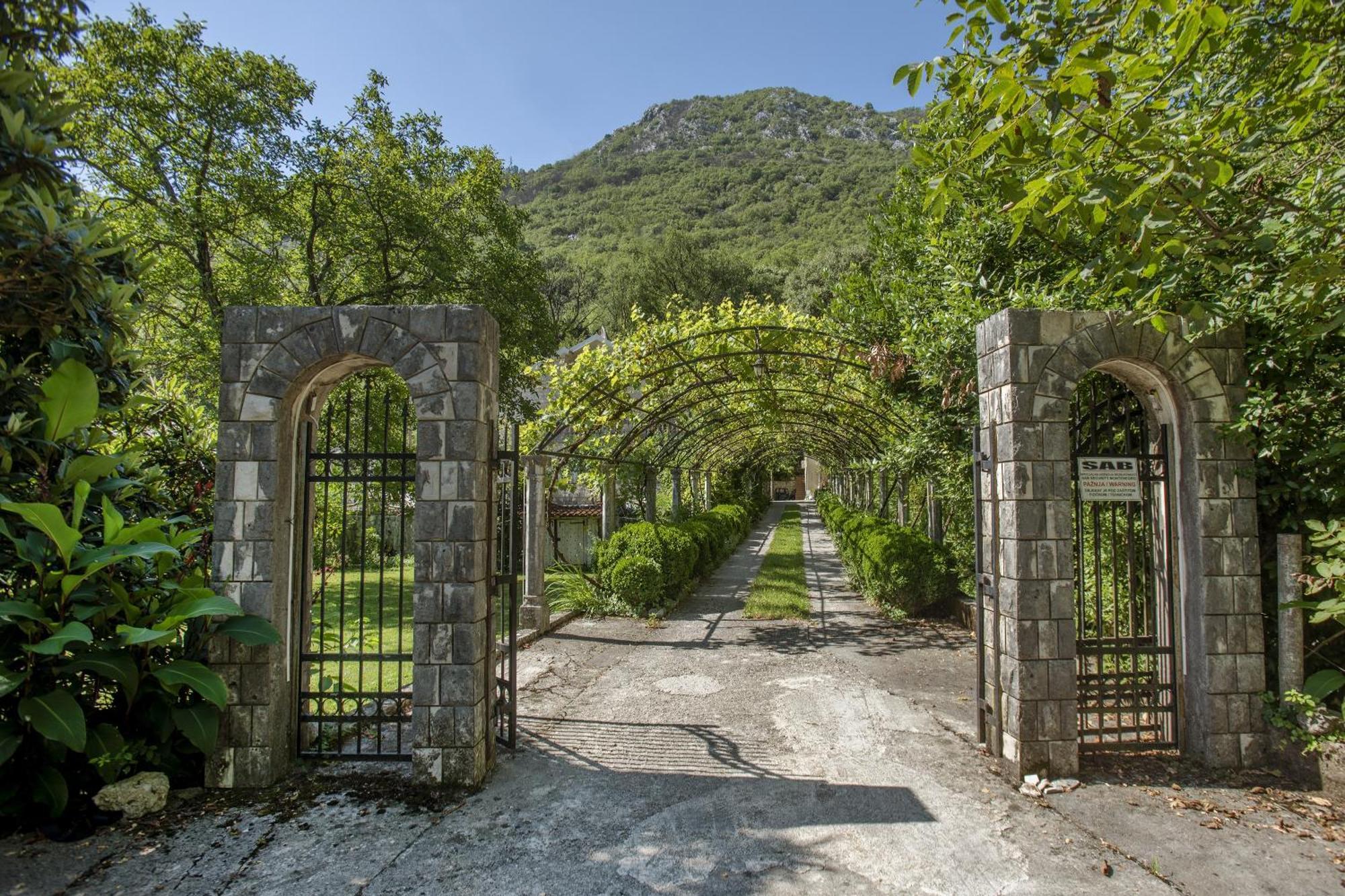 Villa D'Amore Montenegro Donji Morinj Exterior photo
